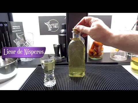 Como hacer licor de níspero casero con ron arehucas